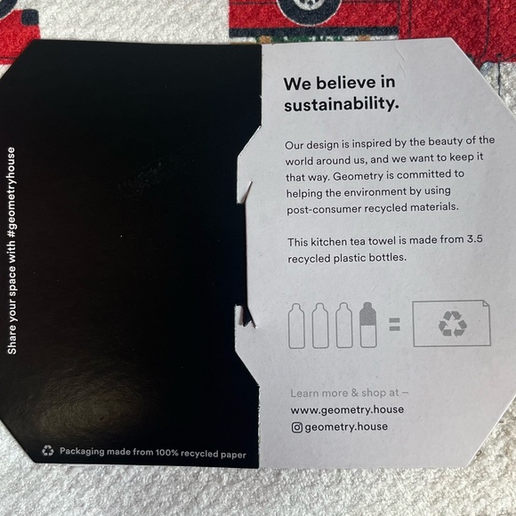 NWT Geometry Holiday Christmas Ride Waffle Kitchen Tea Towel Red Green Truck - Picture 3 of 4